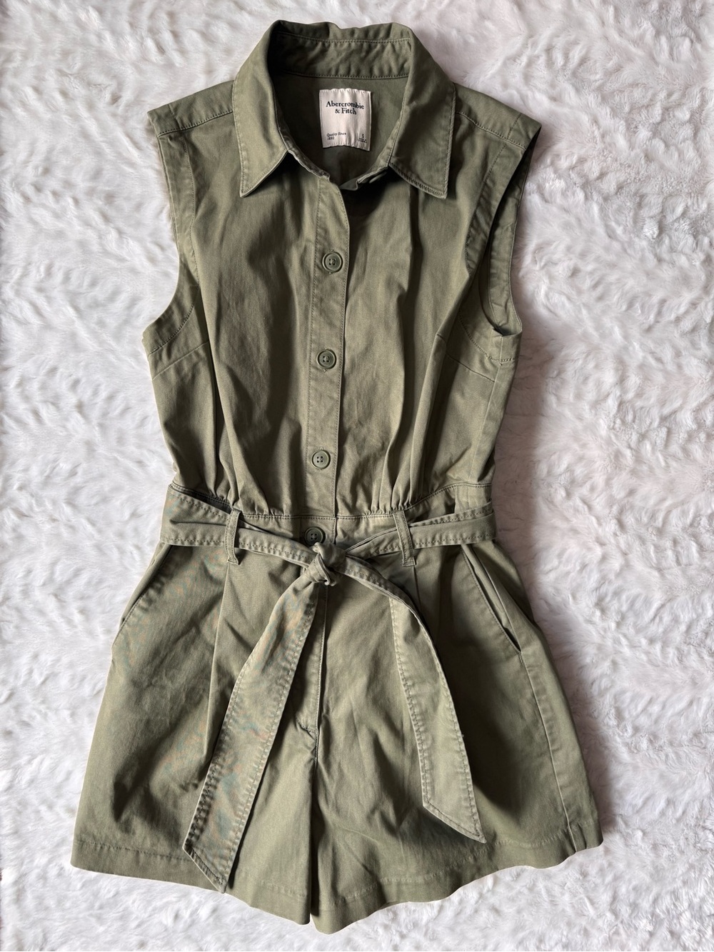 Abercrombie Olive Green Belted Utility Romper Size Small - Picture 5 of 7